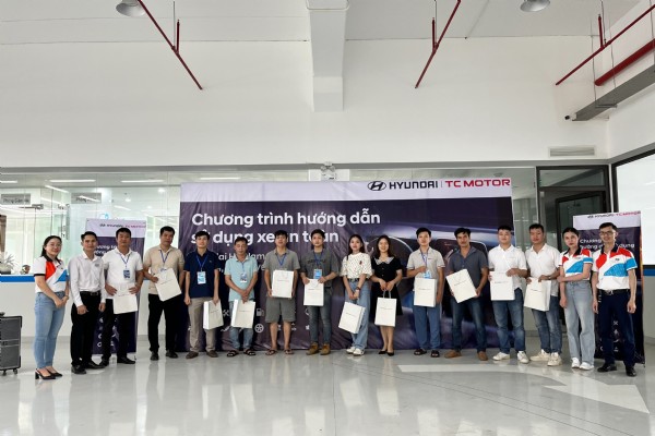 HƯỚNG DẪN SỬ DỤNG XE AN TOÀN - TÍNH NĂNG HỖ TRỢ LÁI XE TRÊN ĐƯỜNG CAO TỐC