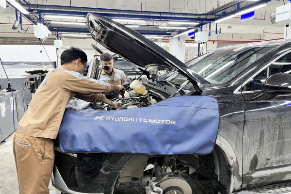 LỰA CHỌN BẢO DƯỠNG Ô TÔ CHÍNH HÃNG HAY TẠI GARAGE TƯ NHÂN?