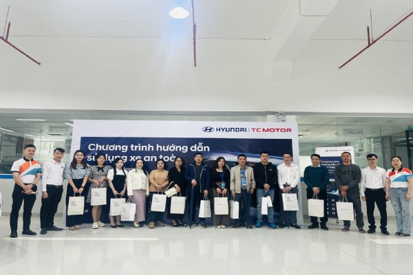 CẢM ƠN QUÝ KHÁCH HÀNG ĐÃ THAM GIA SỰ KIỆN HƯỚNG DẪN SỬ DỤNG XE AN TOÀN!