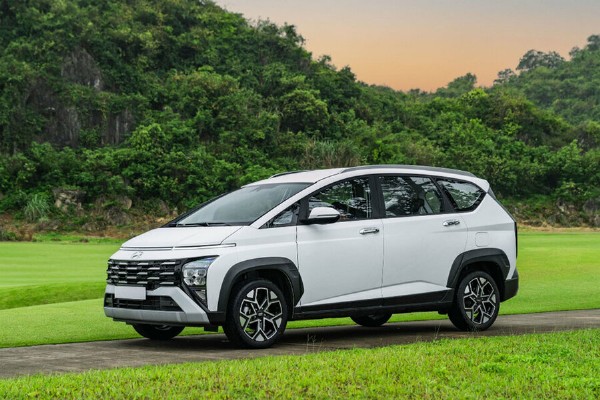Tự bảo vệ mình trước giao thông Việt Nam: Người dùng chọn Hyundai Stargazer vì lí do an toàn